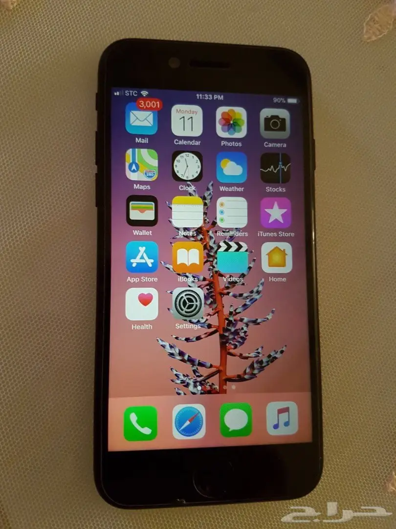 ايفون 7 العادي اسود مطفي 128 غيغا بحكم الجديد (image 4)