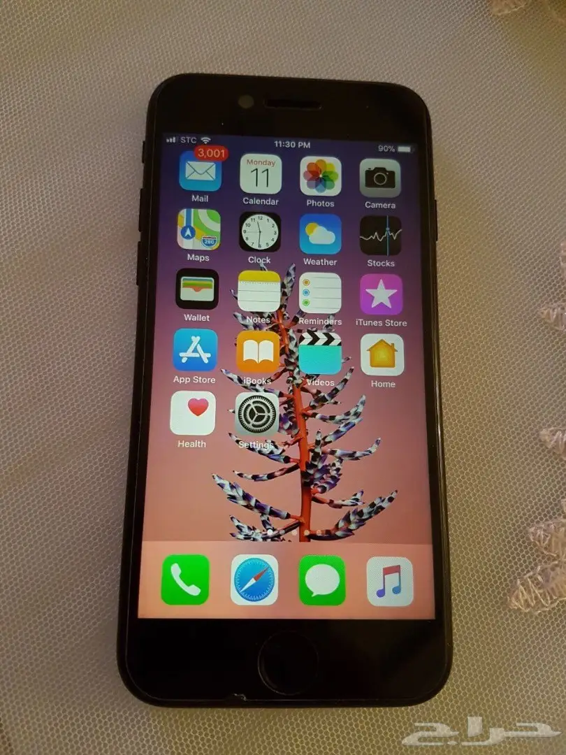 ايفون 7 العادي اسود مطفي 128 غيغا بحكم الجديد (image 5)