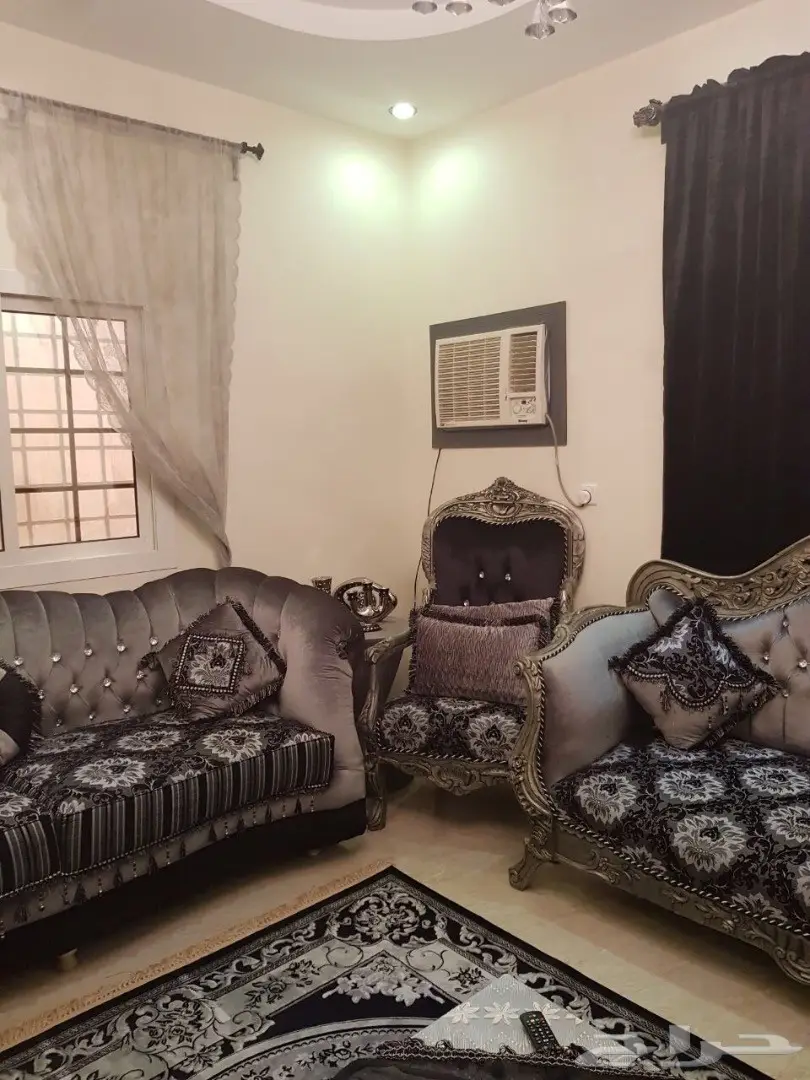 للبيع كنب 9 قطع  (image 7)