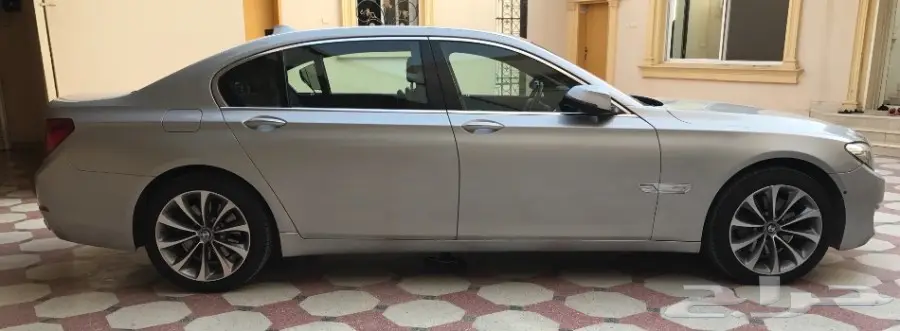 للبيع bmw li730 فل اوبشن خليجي 2014 بدي مرشوش