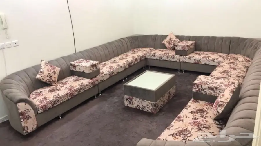 أثاث مستعمل نظيف جدا  للبيع  (image 1)