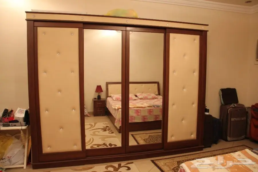 غرفة نوم بحالة ممتازة - شنط العناية بالسيارة (image 4)