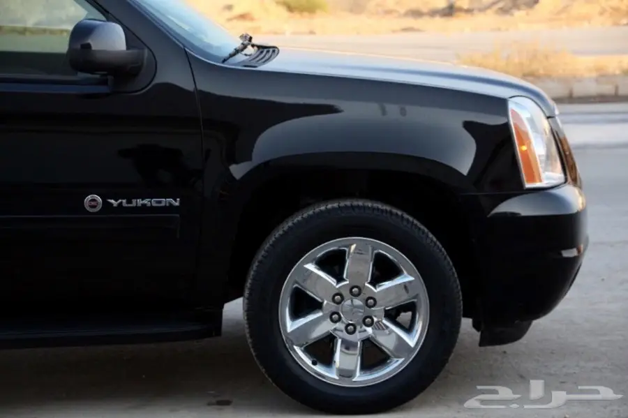 يوكن 2012 SLT دبل مواصفات خاصة نظيف  (image 1)