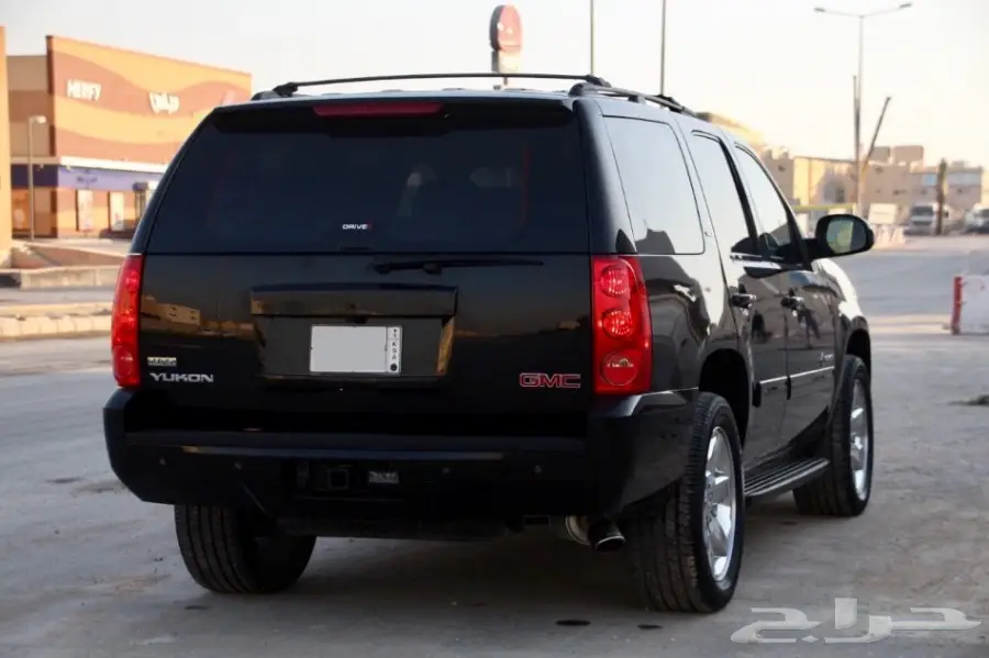 يوكن 2012 SLT دبل مواصفات خاصة نظيف  (image 5)