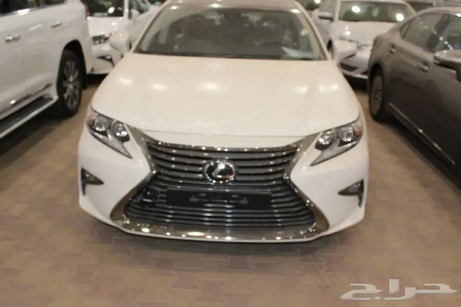 لكزس - ES 350  - CC - 2018 (بريمي)