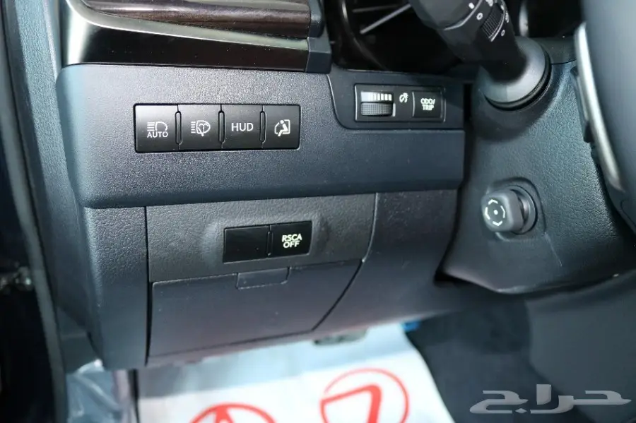 ليكزس ال اكس 570 SS موديل 2018 (image 6)