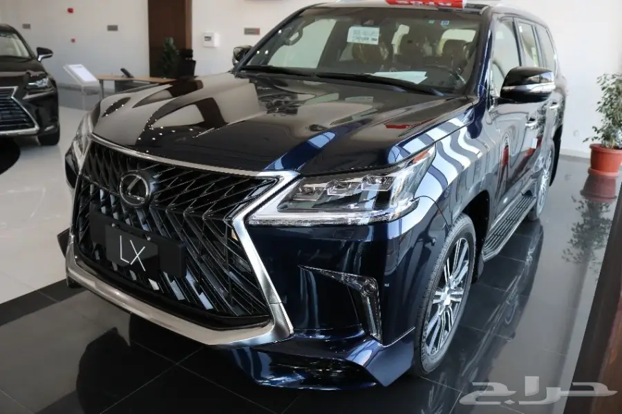 ليكزس ال اكس 570 SS موديل 2018 (image 23)