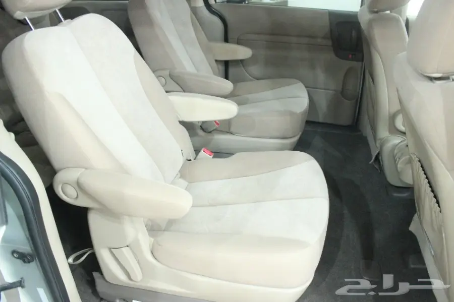 كارنفال 2012 سمني - بحالة ممتازة (image 33)