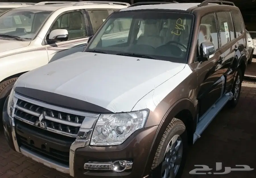  ميتسوبيشي باجيرو 3.5 موديل 2017 خليجي