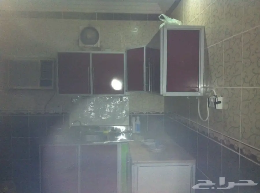 مطبخ و غرفة صالون للبيع عاجل و بسعر مناسب (image 8)