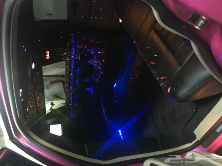 للبيع ليموزين مخزن لنكلون تاون كار جديد  (image 10)