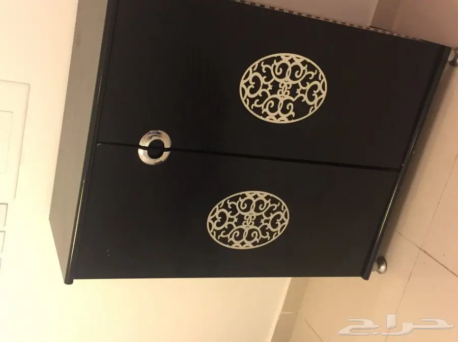 سجاده وجزامه وطاولات للبيع  (image 6)