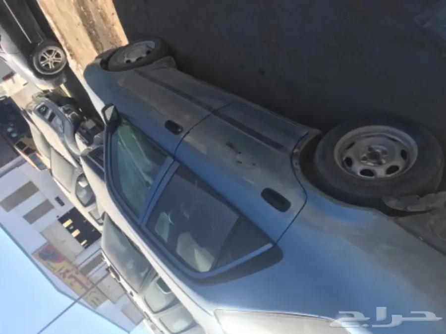 للبيع كرولا موديل 1998 (image 2)