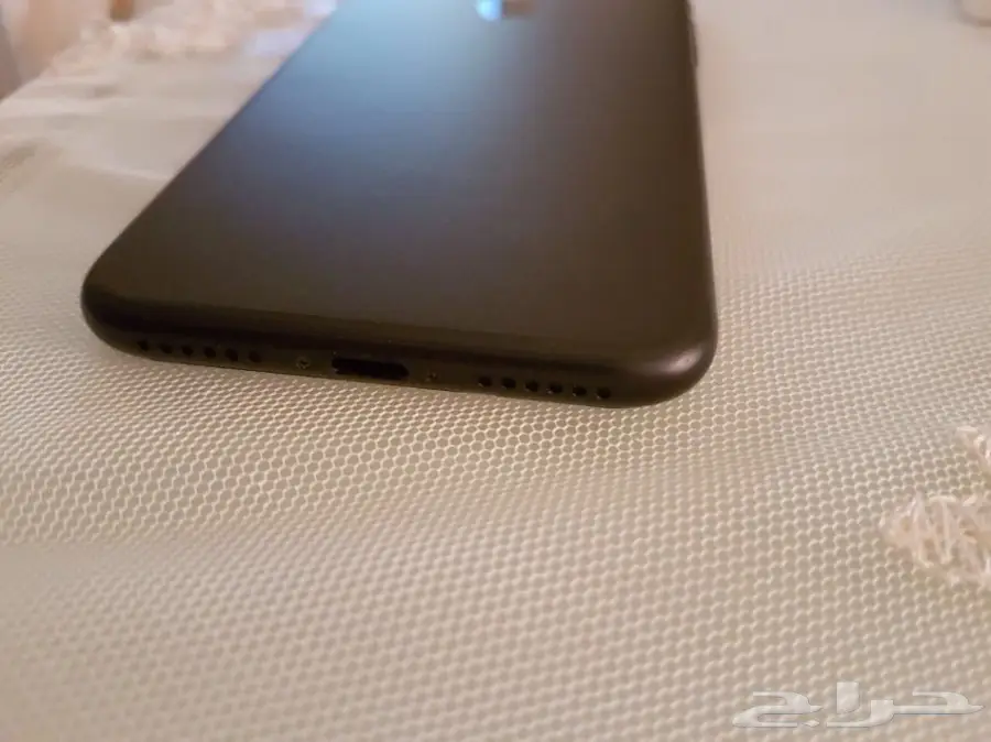 ايفون 7 العادي اسود مطفي 128 غيغا بحكم الجديد