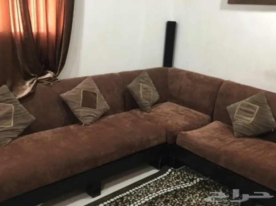 جلسة تركية لون بني زاوية و ضلعين (image 2)