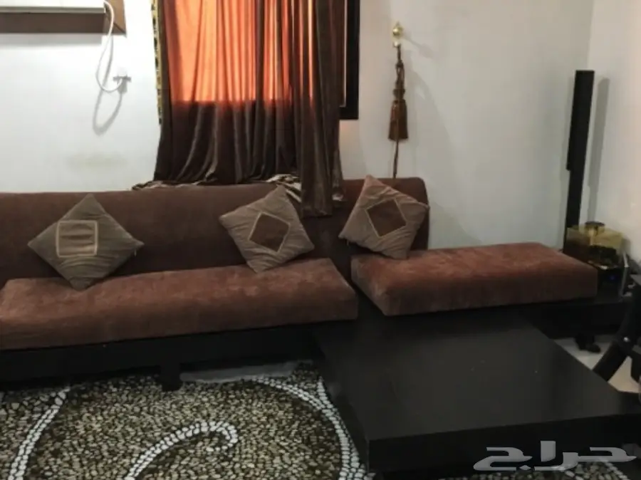 جلسة تركية لون بني زاوية و ضلعين (image 3)