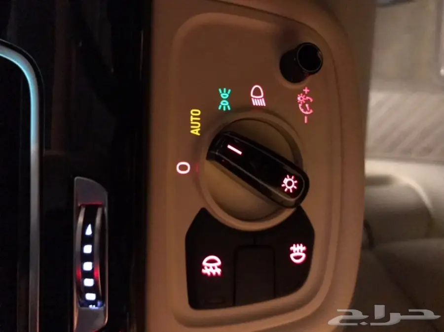 Audi A8 2012 أودي A8 L (كبير) 3.0 توربو (image 7)