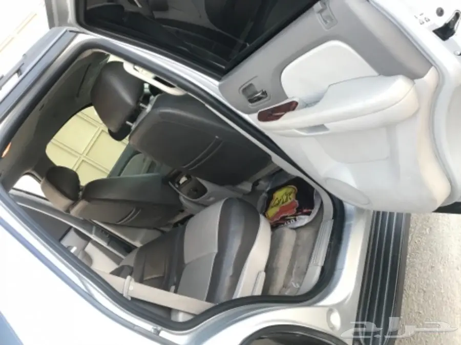 للبيع شافروليه تاهو 2010 امريكي  (image 11)