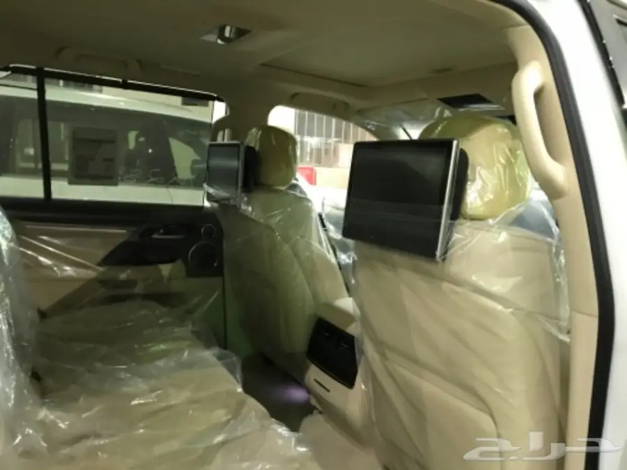 لكزس LX 570 فل كمل سعودي 2018 بيج  (image 4)