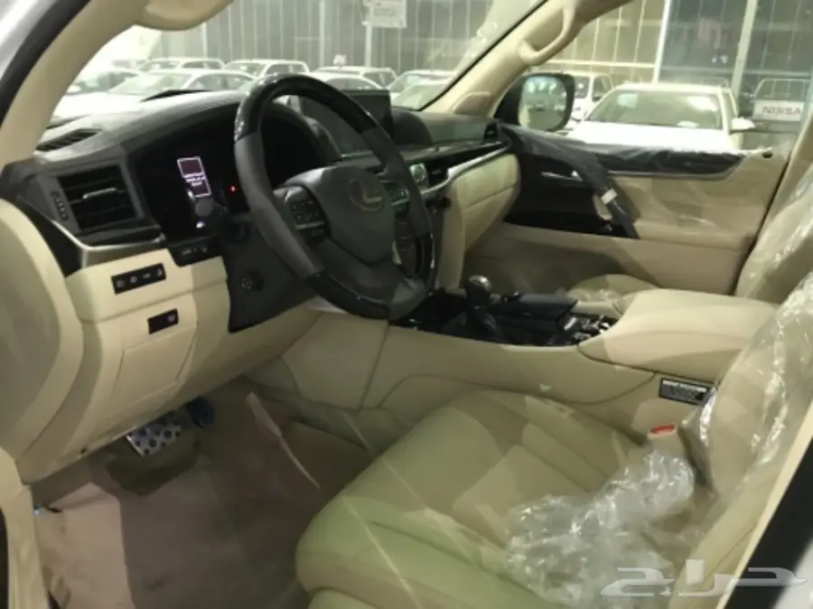 لكزس LX 570 فل كمل سعودي 2018 بيج  (image 5)