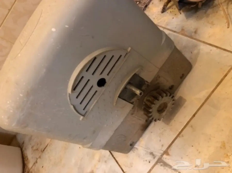 باب ريموت منزل او مستودع معه ريموت  (image 2)