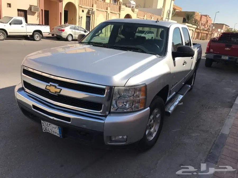 للبيع سلفرادو 2011 غمارتين نظيف 