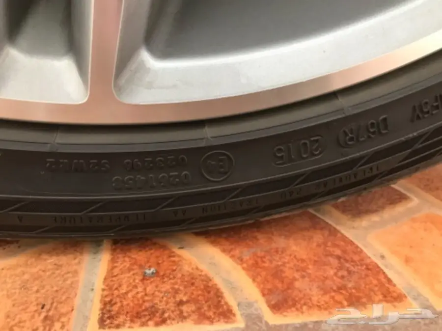 للبيع كفرات كونتننتال للبنوراما مرسيدس (image 2)