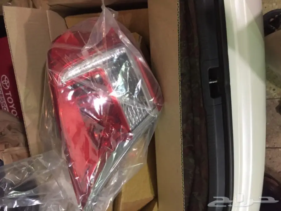 للبيع اسطب كامري يسار 2013  (image 1)