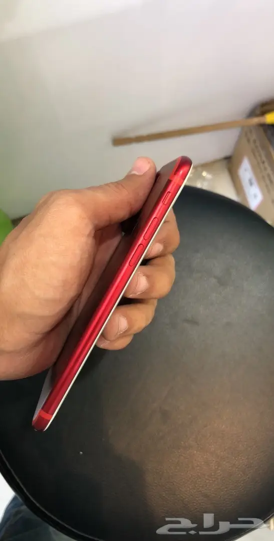 للبيع ايفون 7 128 قيقا لون احمر (image 2)