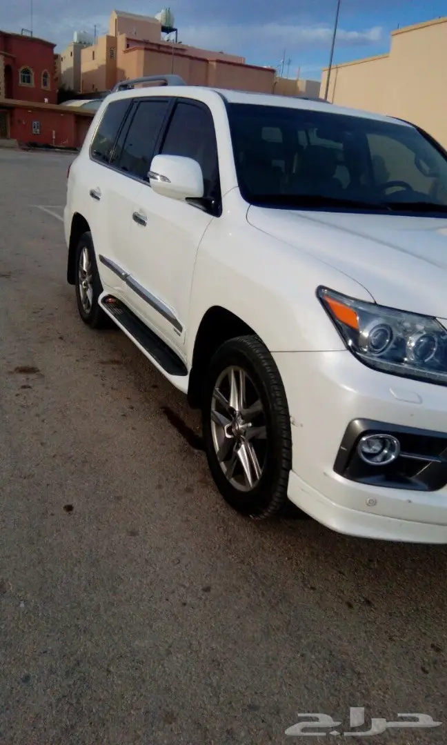 جيب لكزس أبيض نظيف بإسم راعيه وكاله  (image 5)