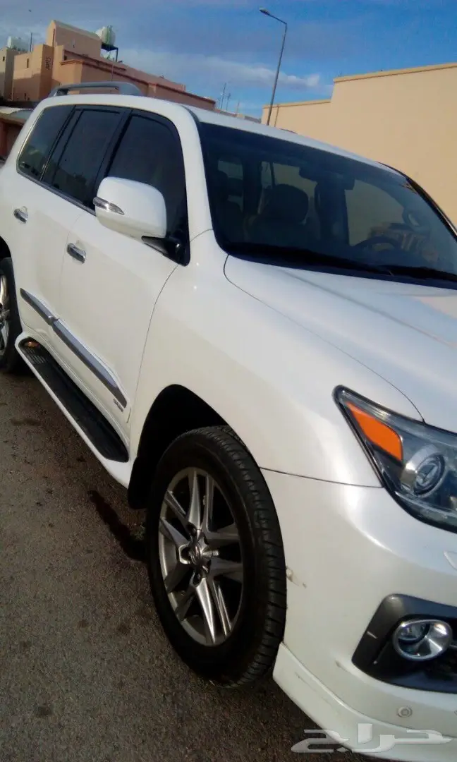 جيب لكزس أبيض نظيف بإسم راعيه وكاله  (image 6)