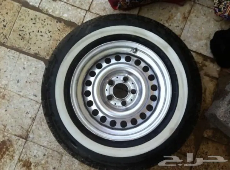 للبيع جنوط مرسدس وكفرات