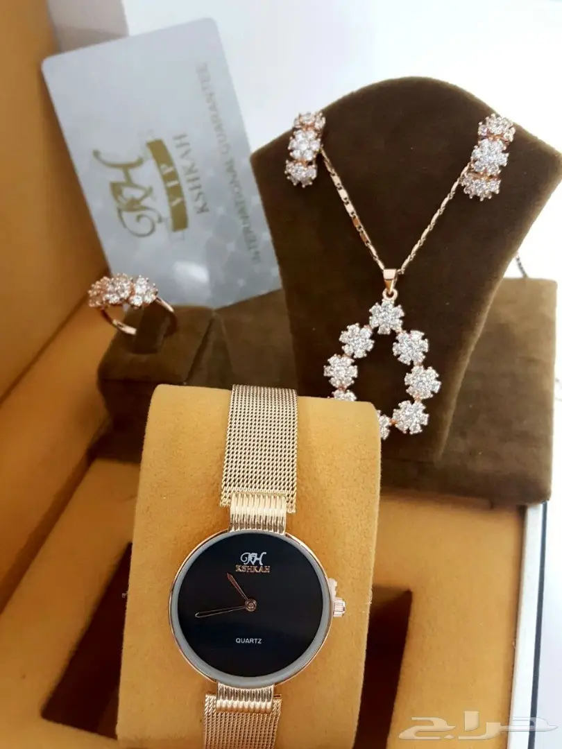 أطقم نسائية راقية ماركة كشخة  (image 7)