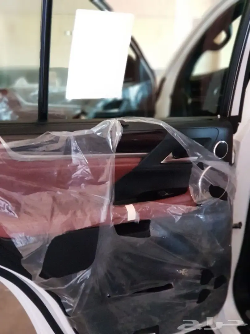 لكزس 2017 ال اكس نظيف جدا للبيع 9 الاف الكيلو (image 6)