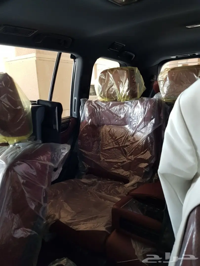 لكزس 2017 ال اكس نظيف جدا للبيع 9 الاف الكيلو (image 11)