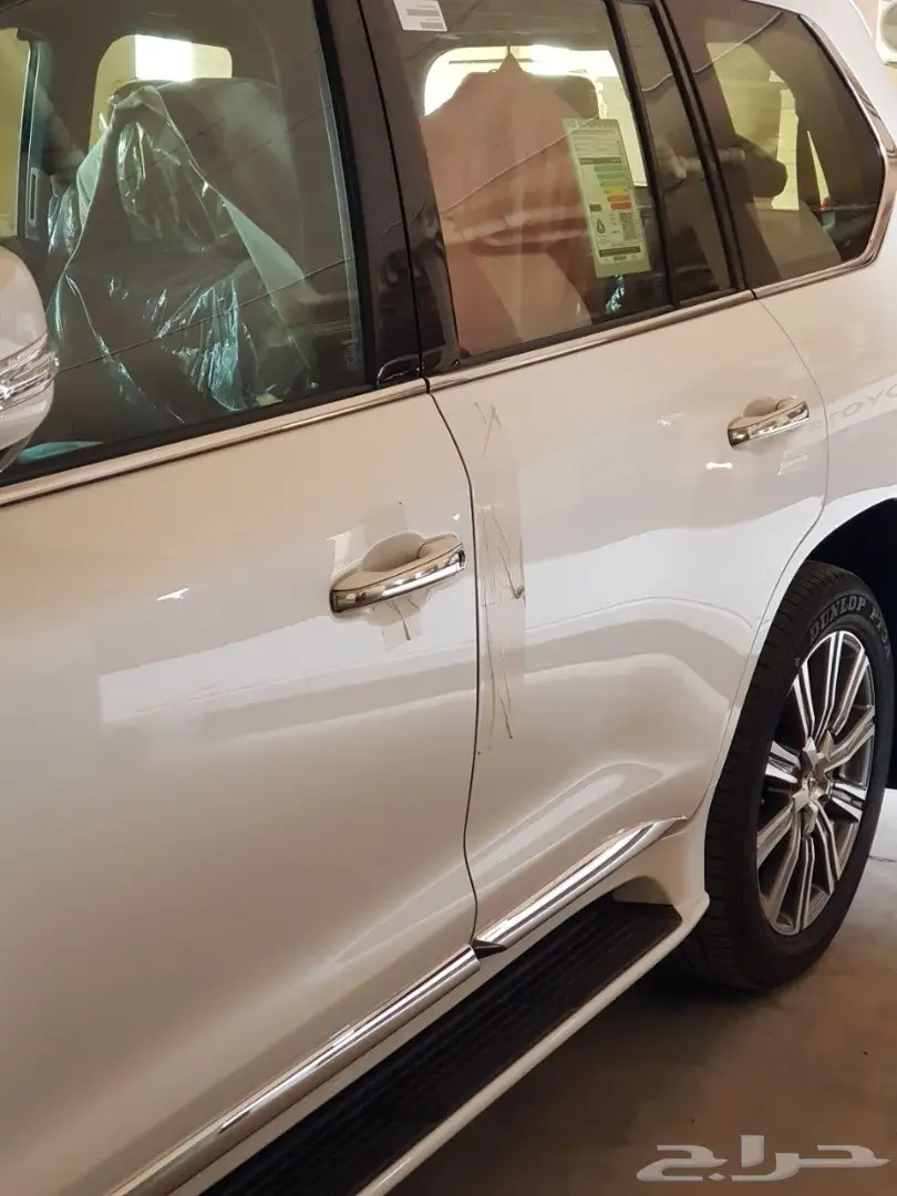 لكزس 2017 ال اكس نظيف جدا للبيع 9 الاف الكيلو (image 16)