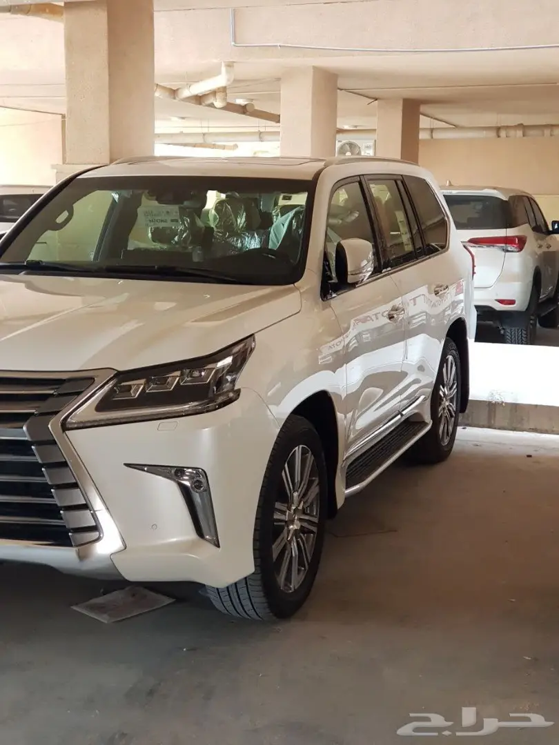 لكزس 2017 ال اكس نظيف جدا للبيع 9 الاف الكيلو (image 19)