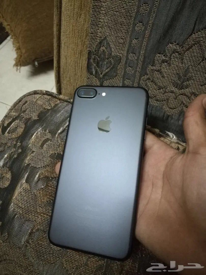 ايفون 7 بلس اسود 
