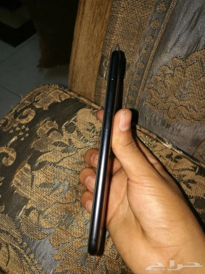 ايفون 7 بلس اسود  (image 1)