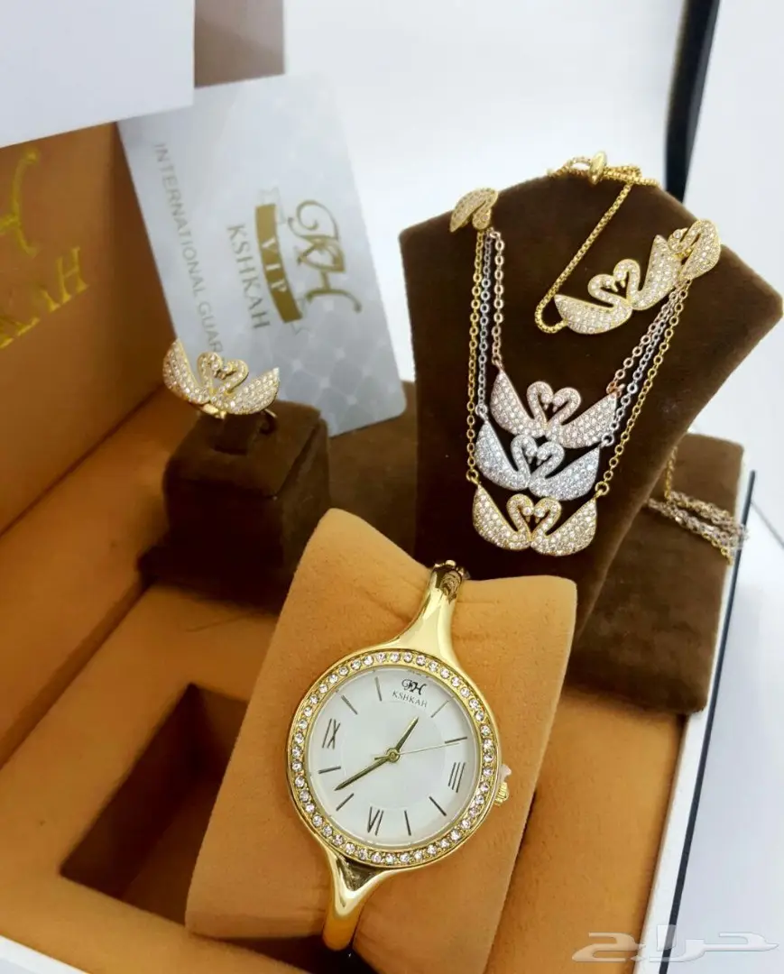 أطقم نسائية راقية ماركة كشخة  (image 4)