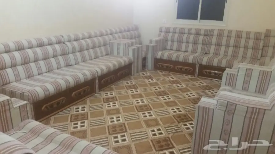 مجلس للبيع (image 1)