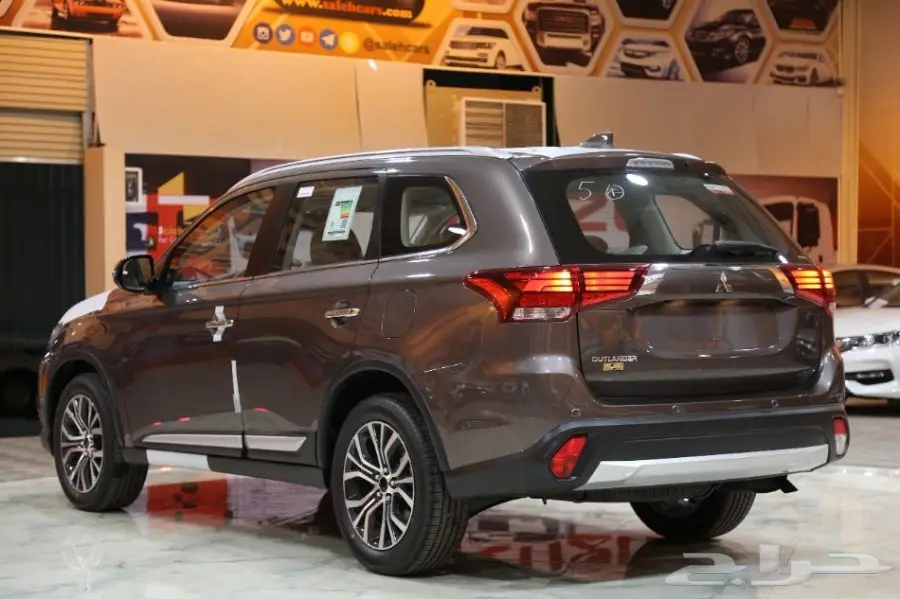 ميتسوبيشي اوتلاندر 2018 نص فل بسعر 84000ريال (image 5)