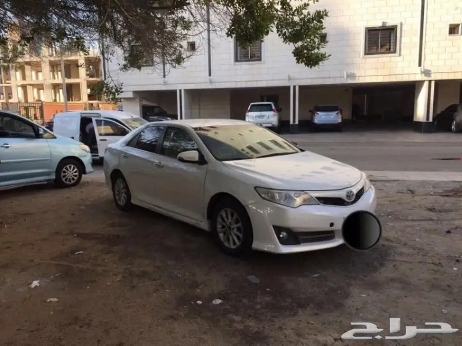 كامري 2013 جي ال اكس - صيانة ممتازة! (image 1)