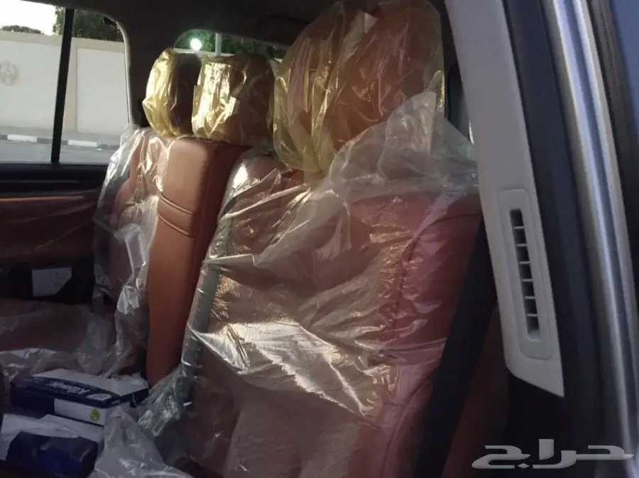 جيب لكزس 570LX موديل 2017 (image 5)