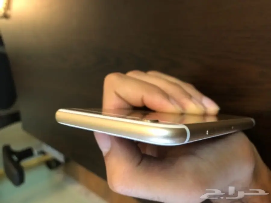 ايفون 6 (16gb) ذهبي نظيف  (image 1)