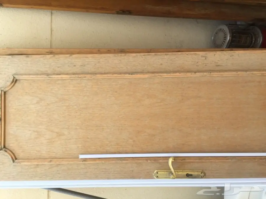 أبواب خشبية 