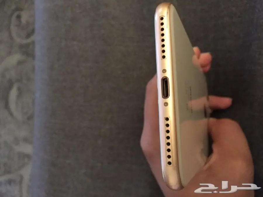 ايفون 8 بلص 256 (image 2)