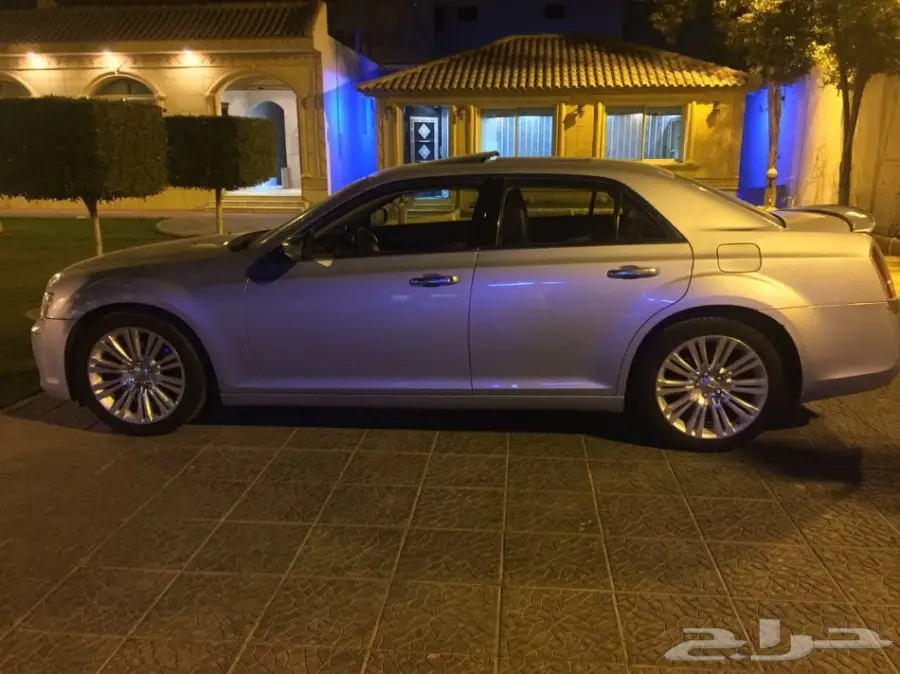 كرايسلر اكزاكتيف 2013  (image 7)