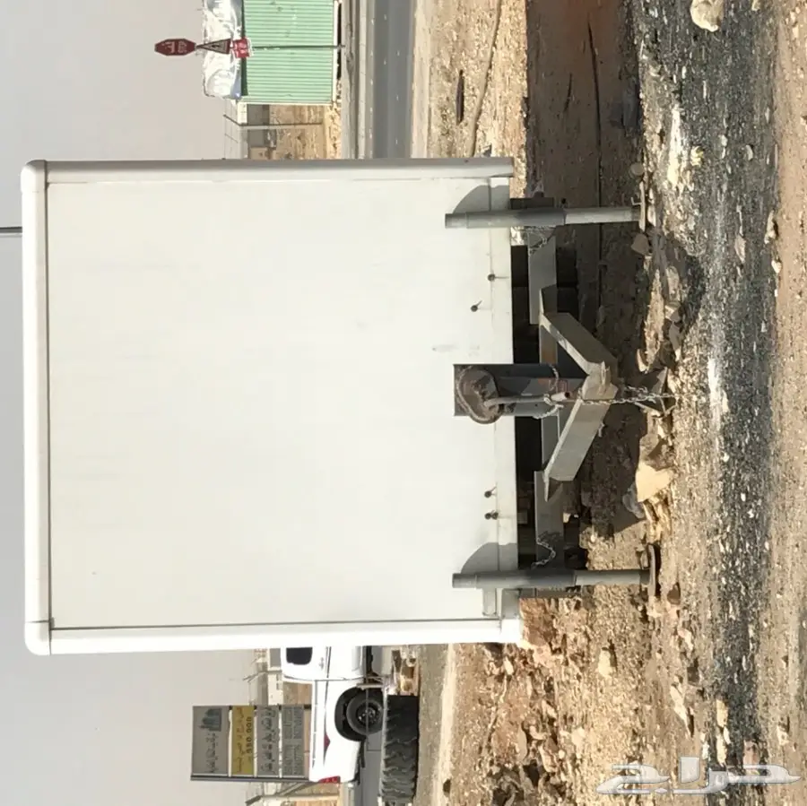 للبيع مقطورة