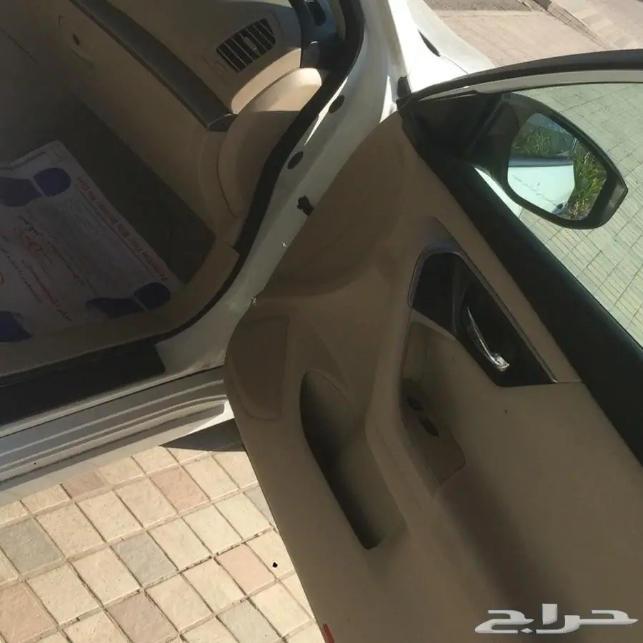 نيسان التيما جده 2014 نضيفه جدا (image 14)